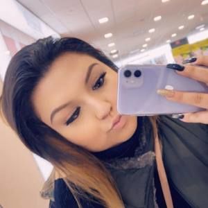 Meet your Posher, Jenny